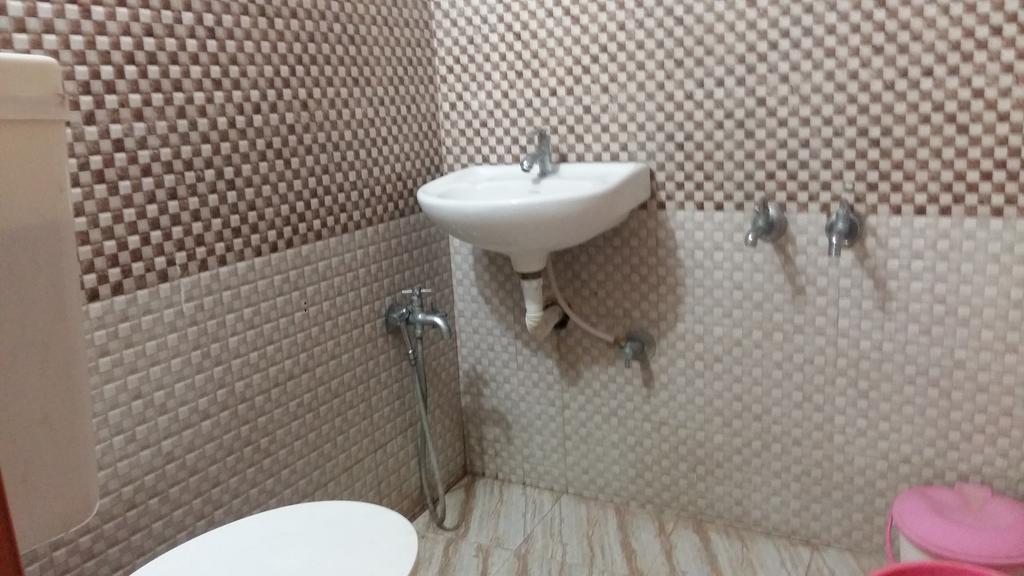 Niya Nest Homestay Kochi Exterior foto